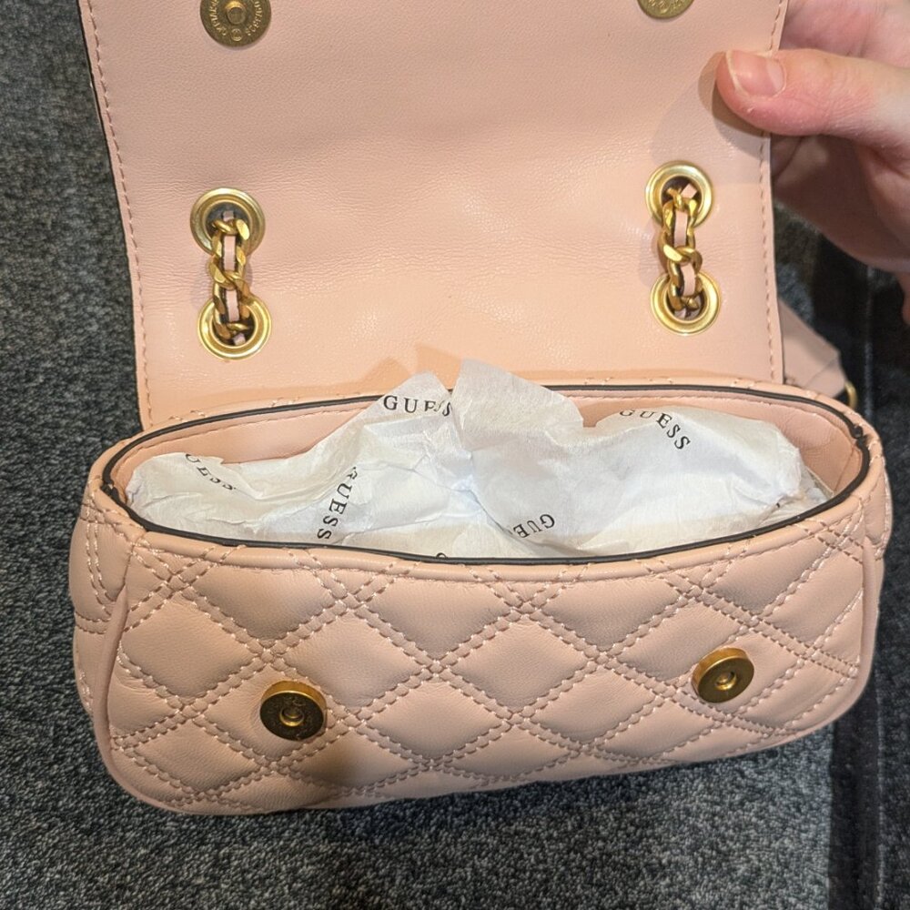 Brand New Guess Purse - Picture 11 of 11